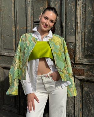 Jachetă verde cu model spiralat